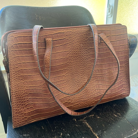 Vintage Faux Croc Brown Work Bag - Picture 2 of 11